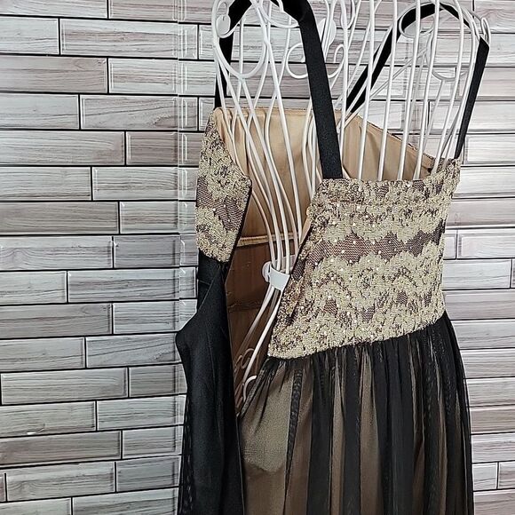 R&M Richard's cocktail dress Size 6 - Picture 7 of 11